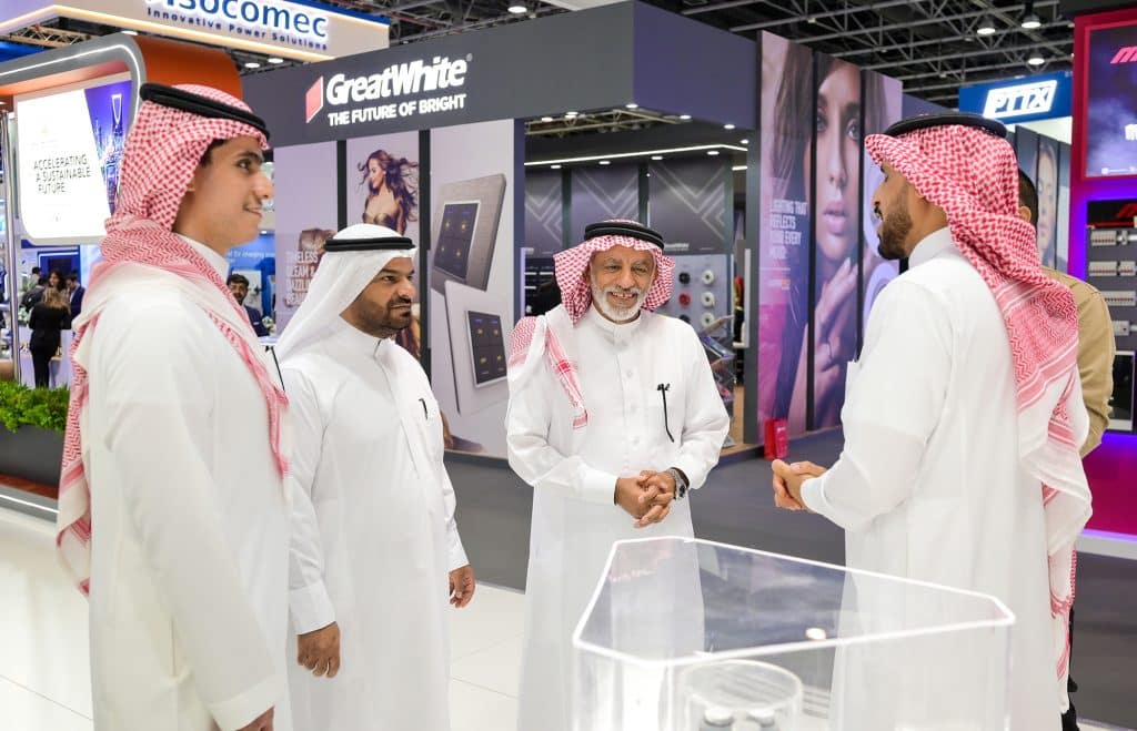 OLIVE MEDIA UAE-8644