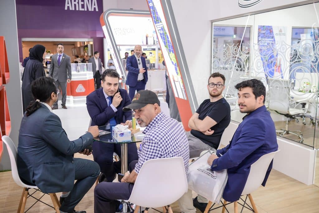 OLIVE MEDIA UAE-8824
